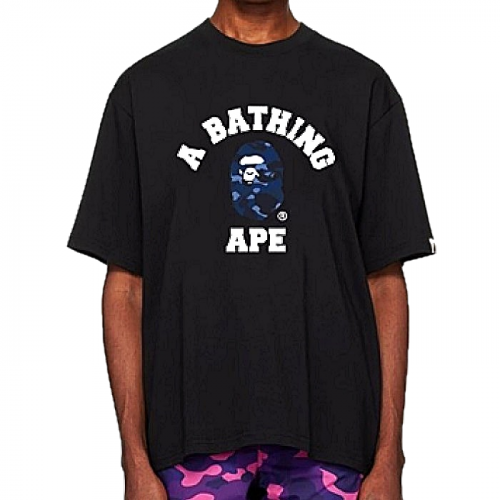 베이프 A BATHING 레드카모 메인티셔츠