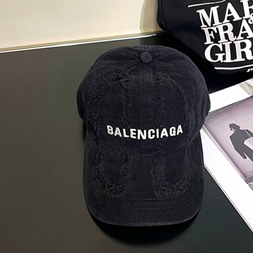 balenciaga BB 피그먼트 데미지 볼캡