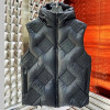 FENDI FF 엠보 다운 베스트