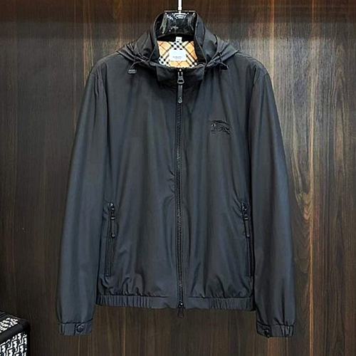 BURBERRY 기마자수 후드자켓