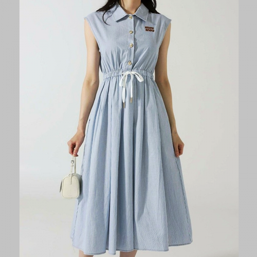 MIUMIU 스트라이프 홀터넥 미디 원피스