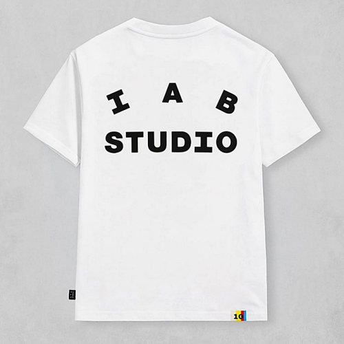 아이앱 IAB STUDIO 10주년 코튼 숏 슬리브 티셔츠