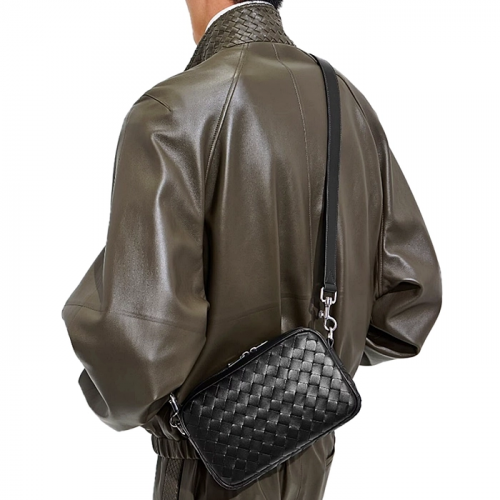 BOTTEGA VENETA 스몰 인트레치아토 카메라 백