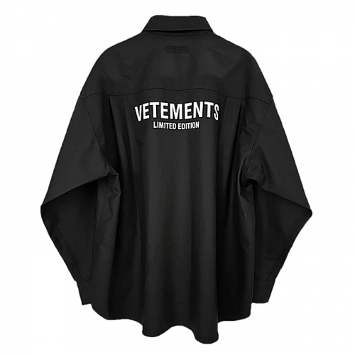 VETEMENTS 리미티드 로고드 오버셔츠