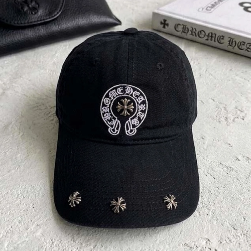 Chrome Hearts 자수 스틸스터드 볼캡