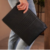 BOTTEGA VENETA 카프스킨 도큐먼트 임페라토레 클러치