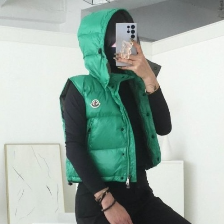 MONCL*R 알피스테 구스다운 베스트AA
