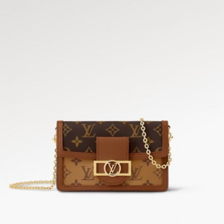L*UIS VUITTON 도핀 체인 월릿