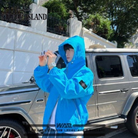 STONE ISLA*D   라이즈 캡 바람막이