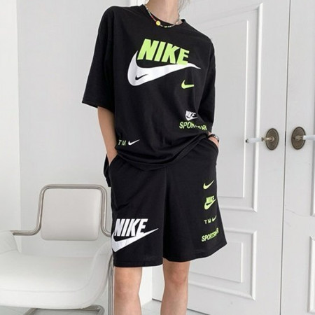NIKE   스포츠웨어 형광 세트