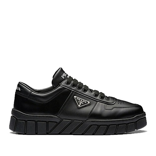 프*다 PRADA 가죽 스니커즈